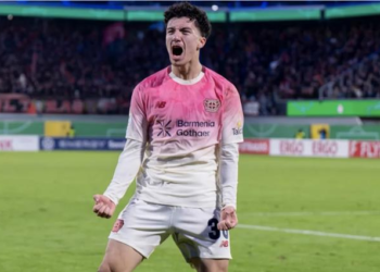 Sao Việt kiều lập đại công giúp Leverkusen thoát hiểm ngoạn mục